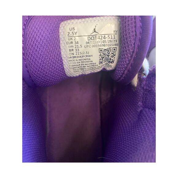 Nike Air Jordan 1 Mid Purple White Youth Sneakers US 2.5Y DQ8424-511 - Picture 6 of 9